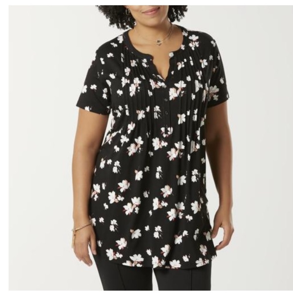 Comfy floral pin-tuck tunic shirt! Plus size!